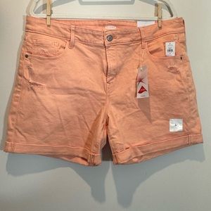Old Navy Size 16 Mid Rise Coral Short 5” Inseam